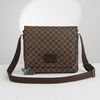 Túi đeo Louis Vuitton Messenger Brooklyn MM Damier Ebene