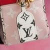 Túi đeo Louis Vuitton Red/Pink Monogram Giant Canvas Beach Pouch