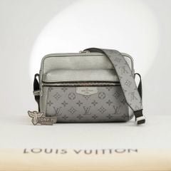 Túi Louis Vuitton Taigarama Outdoor Messenger Gunmetal (ánh bạc) - TTA5268
