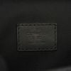 Túi đeo Louis Vuitton Damier Infini District Messenger PM size 26