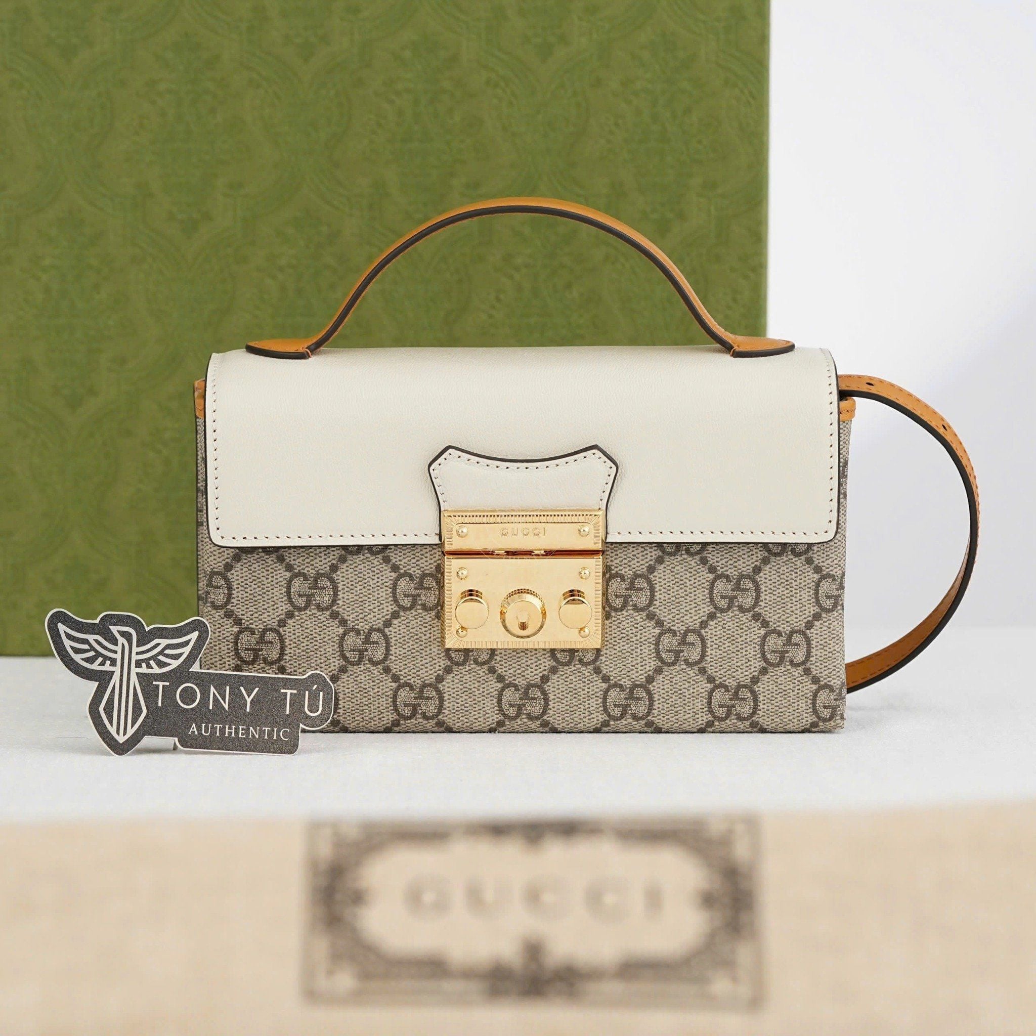 Túi đeo Gucci Padlock 