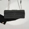 Túi Louis Vuitton Twist MM Noir Epi (Đen) size 23