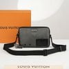 Túi đeo Louis Vuitton Messenger Alpha Taurillon Noir