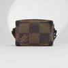 Túi đeo Louis Vuitton Nigo x LV Mini Soft Trunk size 18