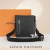 Túi đeo chéo Louis Vuitton Discovery Messenger BB size 24