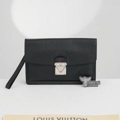 Clutch Louis Vuitton Neo Belaia Taiga Leather