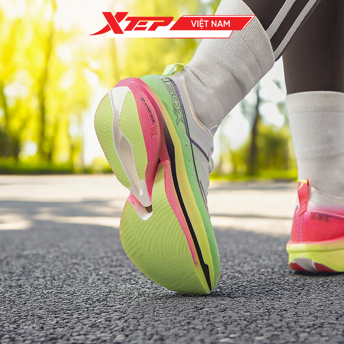  Giày Chuyên Chạy Bộ Nam Xtep 160X 6.0 PRO, Đế Carbon Trợ Lực 975119110003 