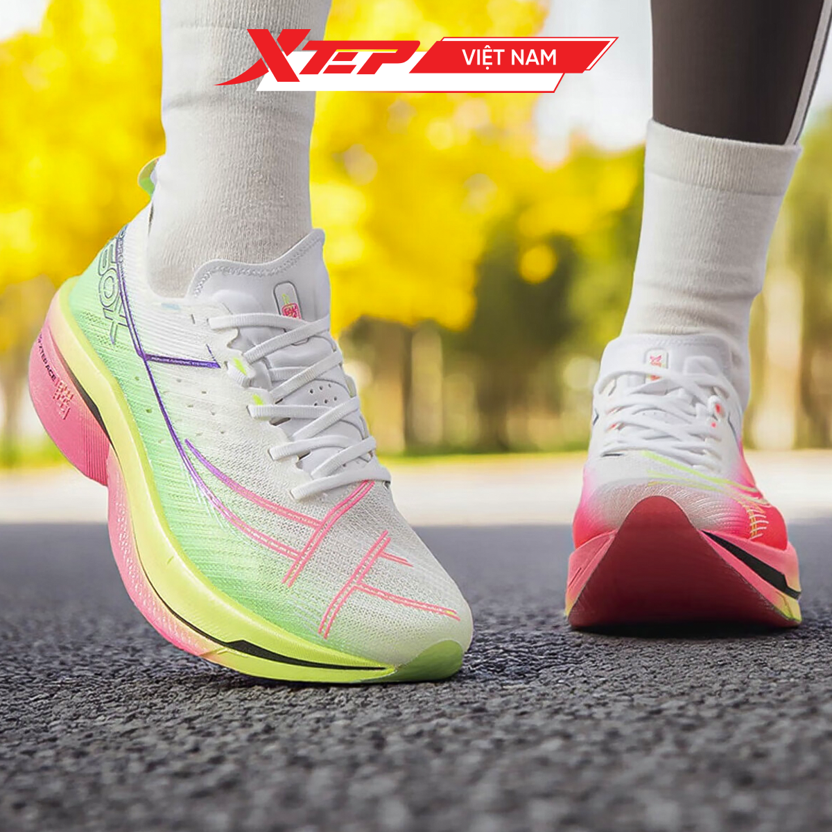  Giày Chuyên Chạy Bộ Nam Xtep 160X 6.0 PRO, Đế Carbon Trợ Lực 975119110003 
