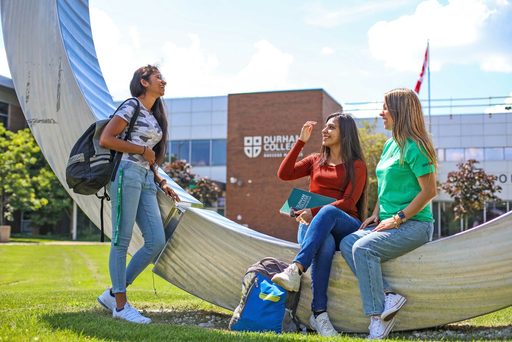 ĐI ĐẦU XU HƯỚNG VỚI ĐẠI HỌC NGÀNH TRÍ TUỆ NHÂN TẠO – ARTIFICIAL INTELLIGENCE TẠI CANADA