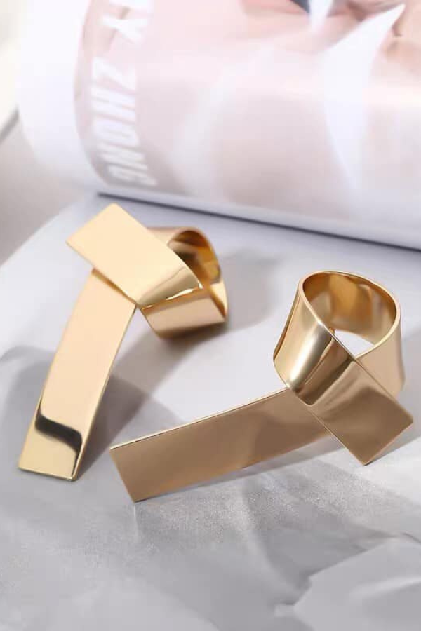 Bông Tai METALLIC OMNES