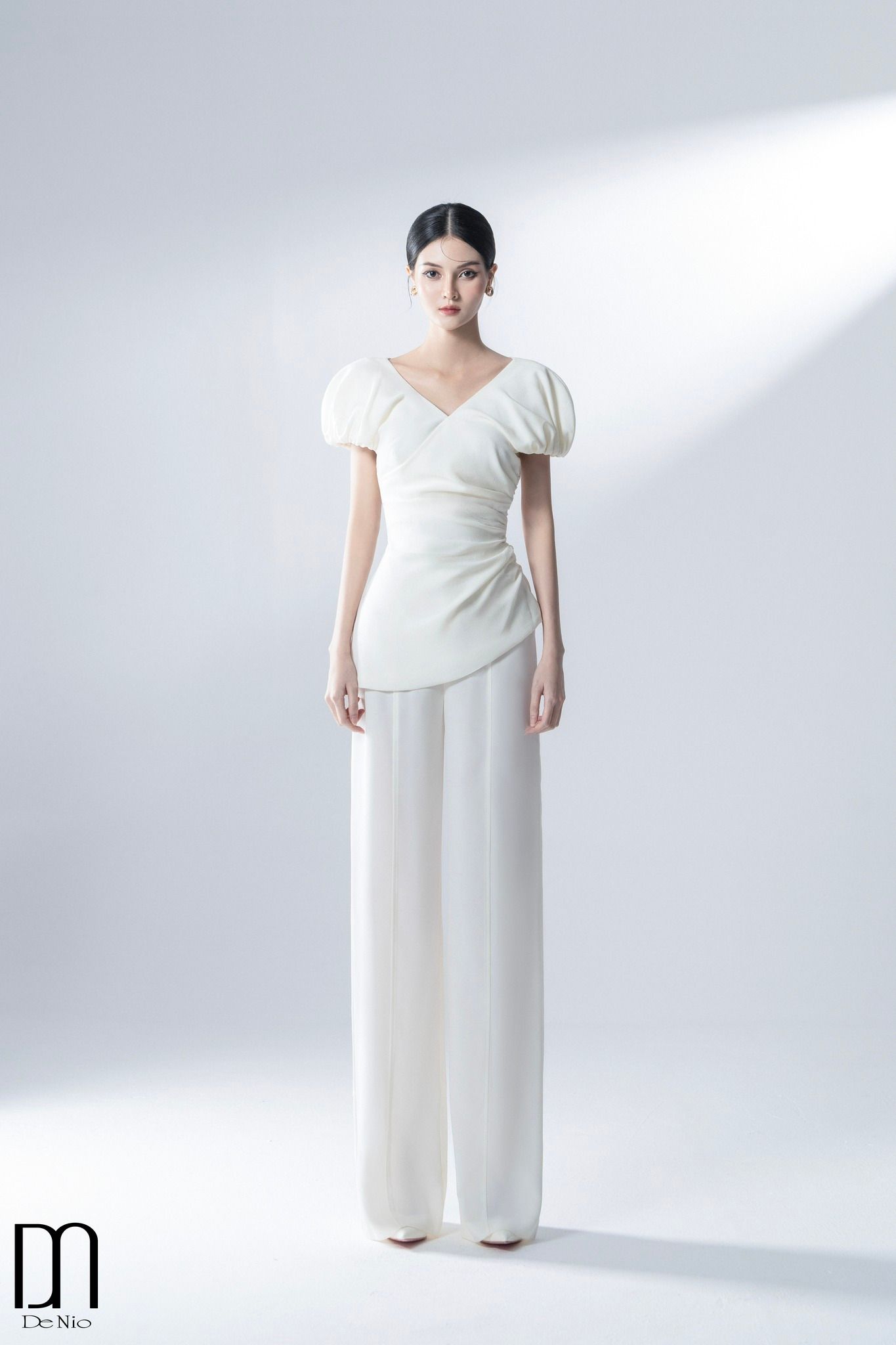 Áo Ngắn Vai Kiểu x Quần Dài Dáng Suông DE NIO