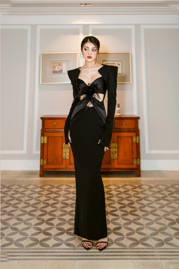 Đầm Midi Vai Kiểu Đính Lông MAEL FEMME