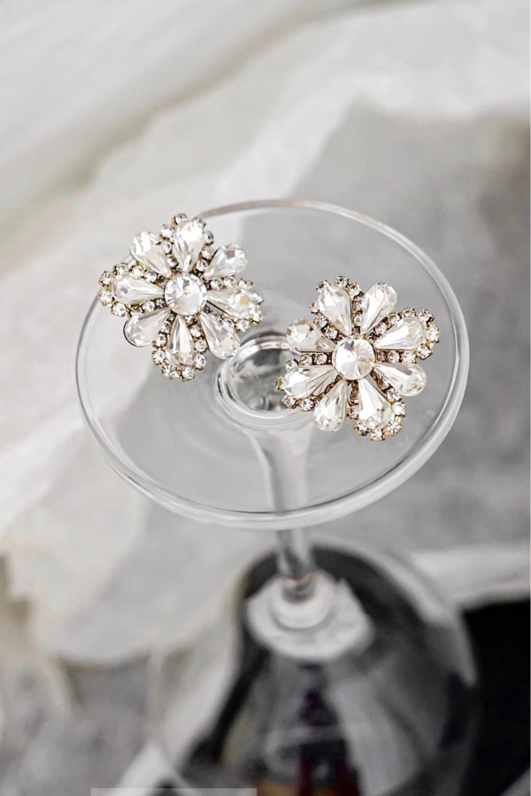 Bông Tai Hoa Đính Đá OMNES