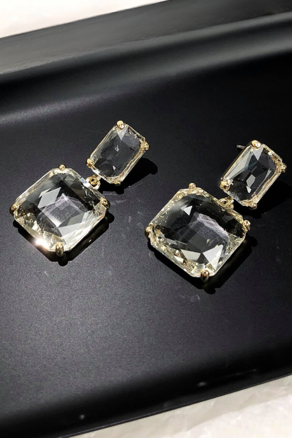 Bông Tai Hình Vuông Trong Suốt Đính Đá OMNES