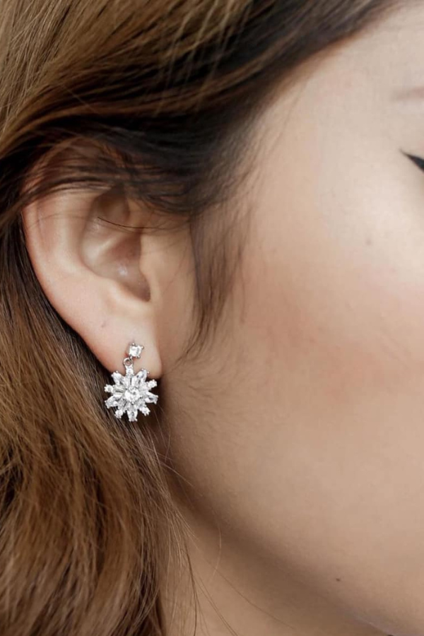 Bông Tai Hoa Tuyết OMNES