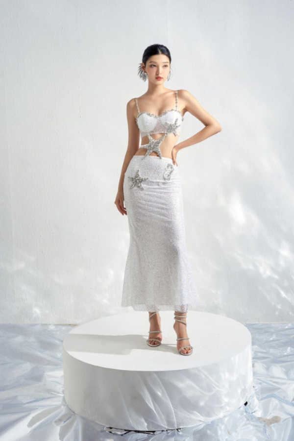 Đầm Hai Dây Trắng Hở Bụng RITARA CLOSET