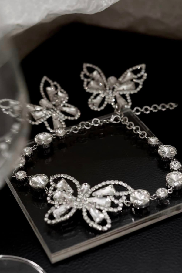 Bông Tai KRIXI OMNES