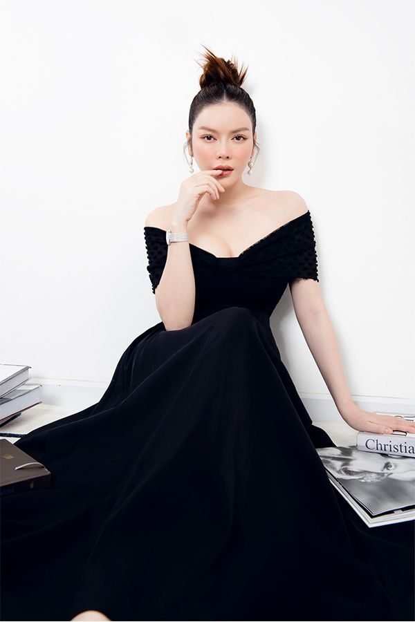 Đầm Maxi Trễ Vai LARMES