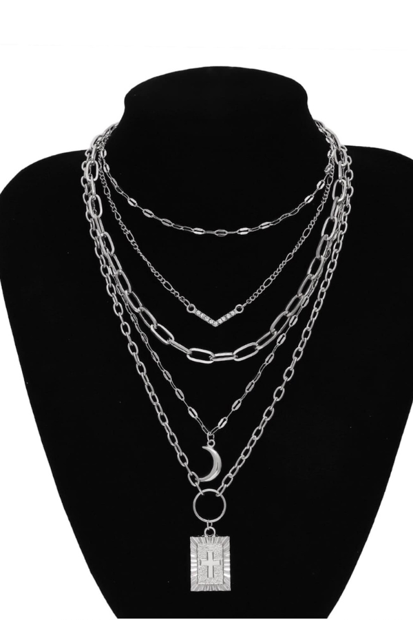 Vòng Cổ Metallic OMNES