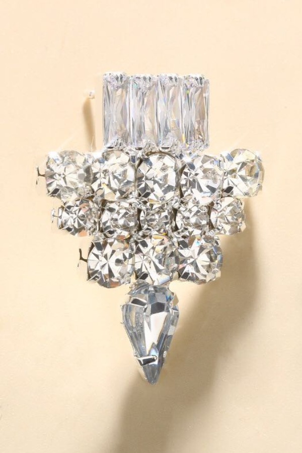 Bông Tai Đính Đá Sáng Lấp Lánh OMNES