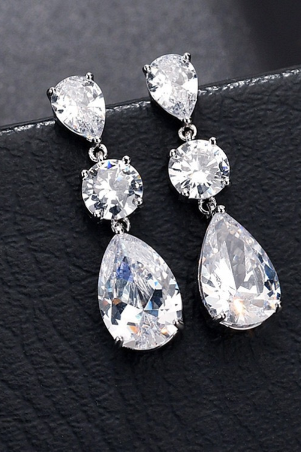 Bông Tai Đá Kết Với Nhau OMNES