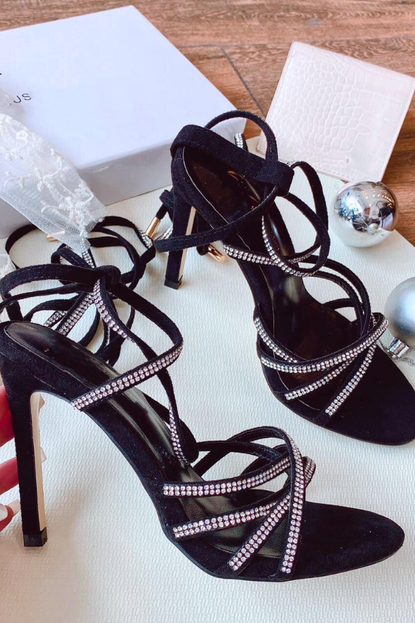 Giày Sandal Quấn Dây Đính Đá OMNES