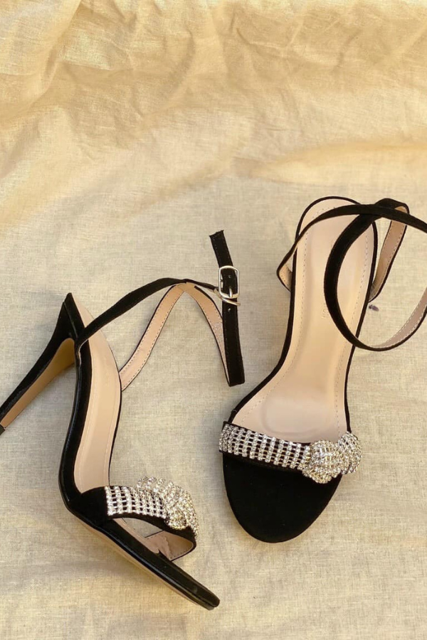 Giày Sandal Quai Đá Xoắn OMNES