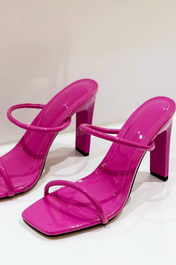 Giày 2 Quai Gót Dẹp OMNES