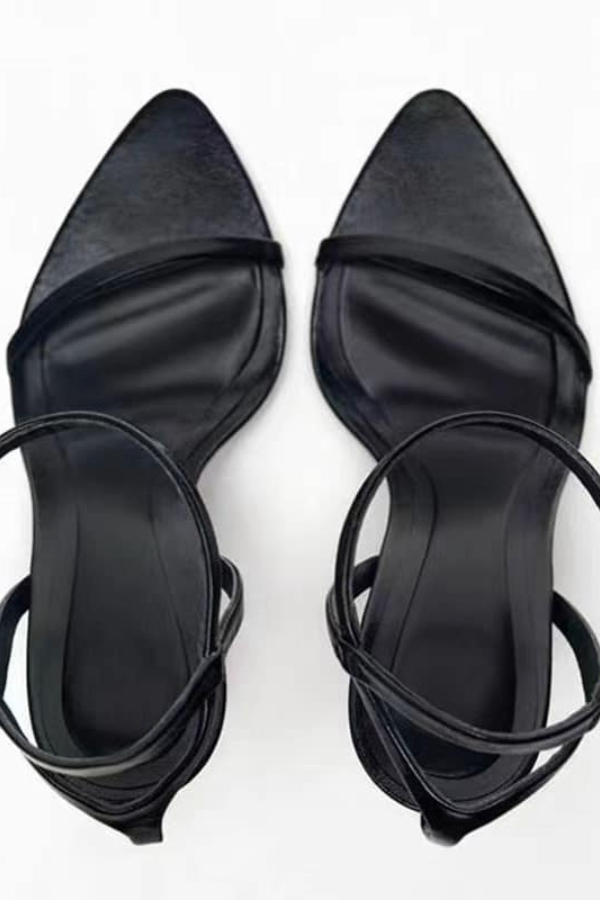 Giày Sandal Dây Mãnh Mũi Nhọn OMNES