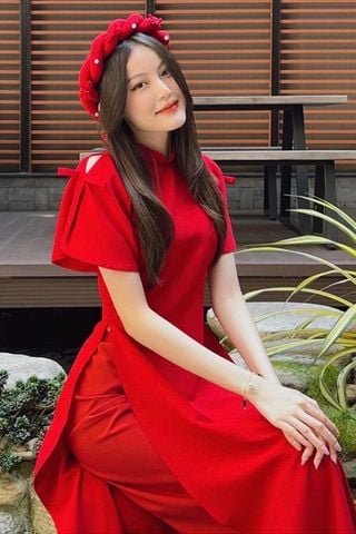 Áo Dài Cách Tân Vai Kiểu AGUJA