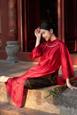 Áo Dài Cách Tân Hoa Văn ÁO DÀI SUÔNG 1996