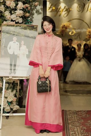 Áo Dài Cách Tân Viền Hồng BOHEE