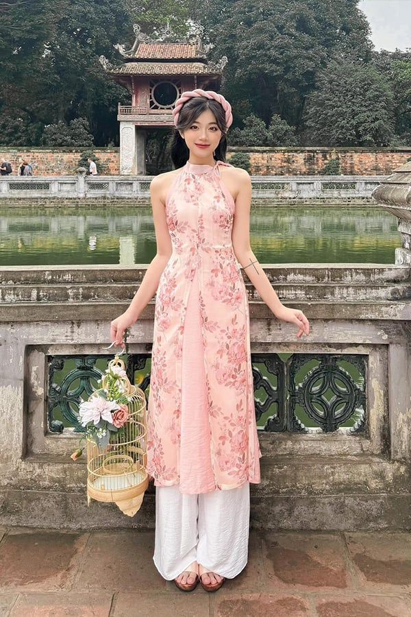 Áo Dài Cổ Yếm Họa Tiết CLAYCLOTHING