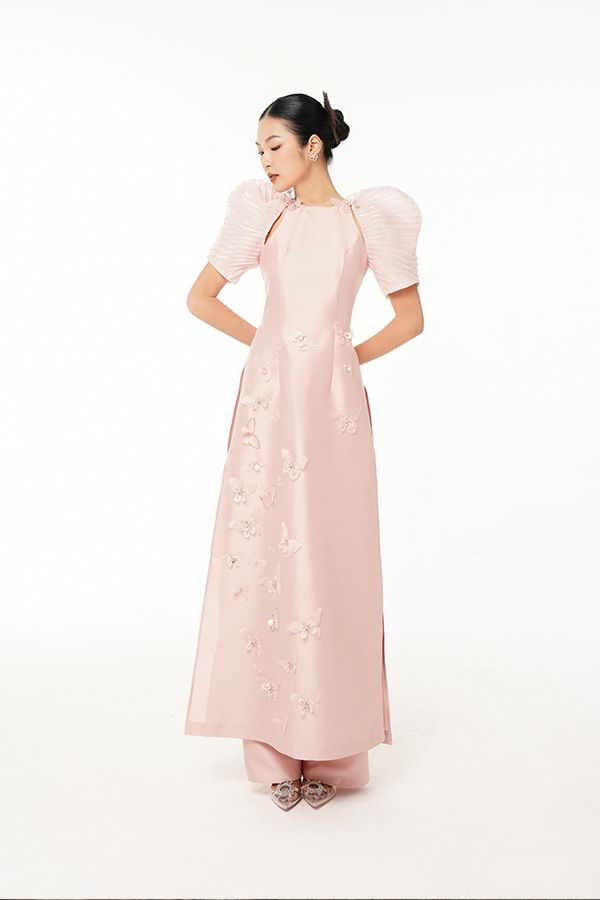 Áo Dài Cách Tân Vai Kiểu Đính Bướm CRUSHIER