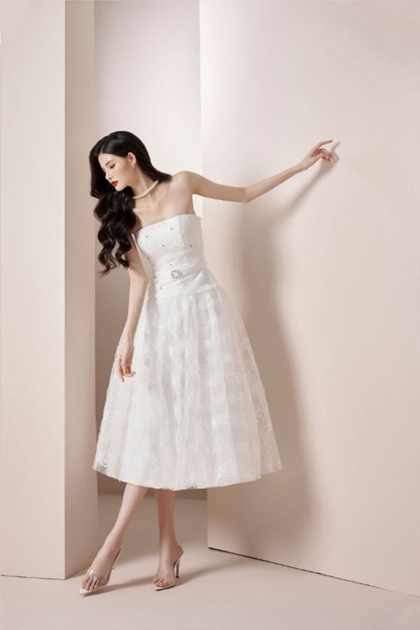 Đầm Midi Cúp Ngực Voan Mỏng DELICATE