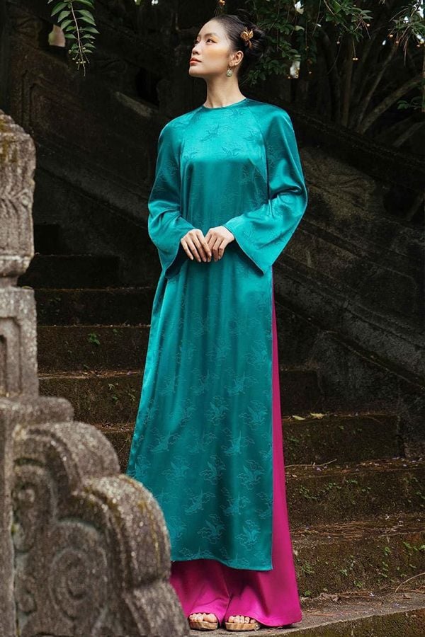 Áo Dài Cách Tân Tay Dài Họa Tiết ĐING ĐANG