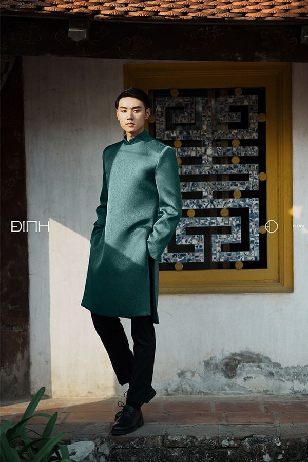 Áo Dài Cách Tân Lục Dương XÉO XỌ