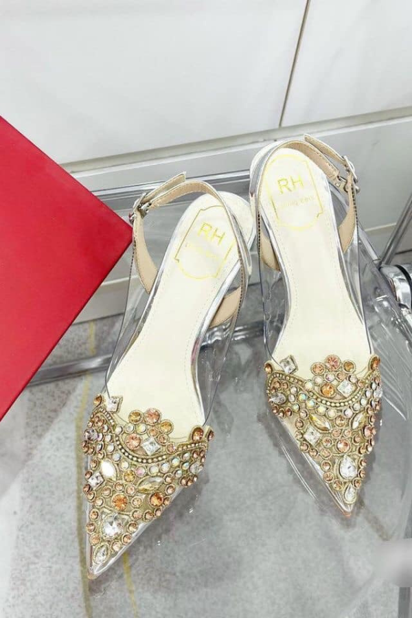 Giày Đính Nhiều Đá Lấp Lánh OMNES