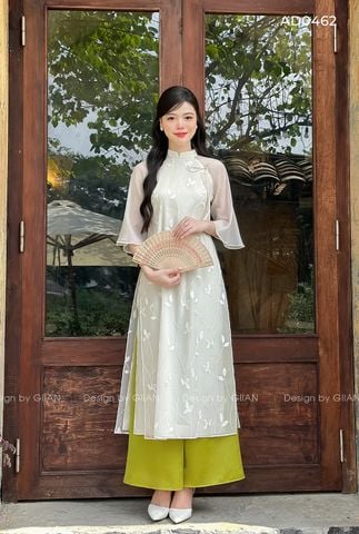 Áo Dài Cách Tân Tay Lửng Thêu Hoa GIIAN