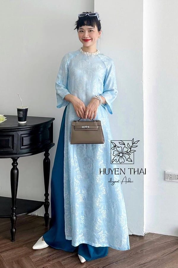 Áo Dài Cách Tân Đính Cổ HUYỀN THÁI