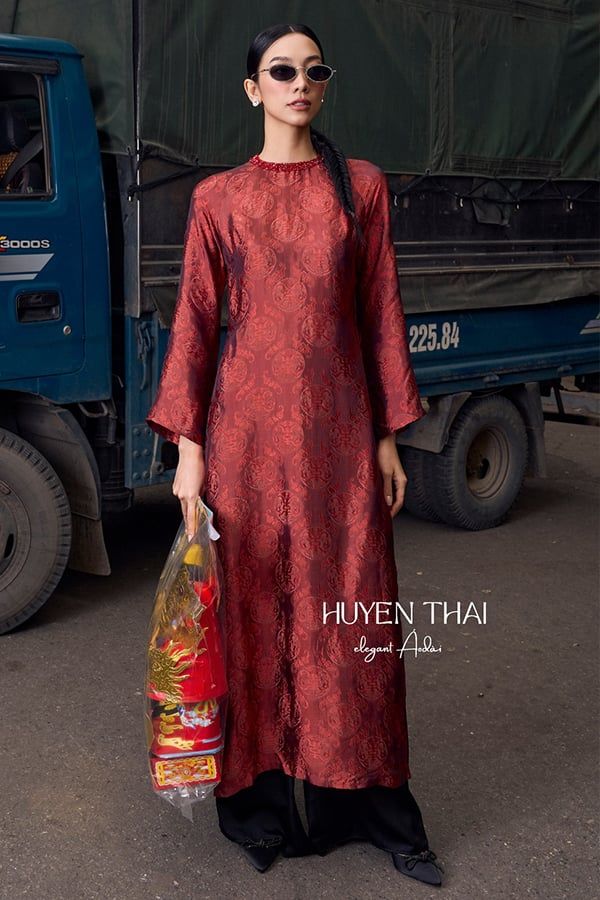 Áo Dài Cách Tân Tay Dài Họa Tiết HUYEN THAI