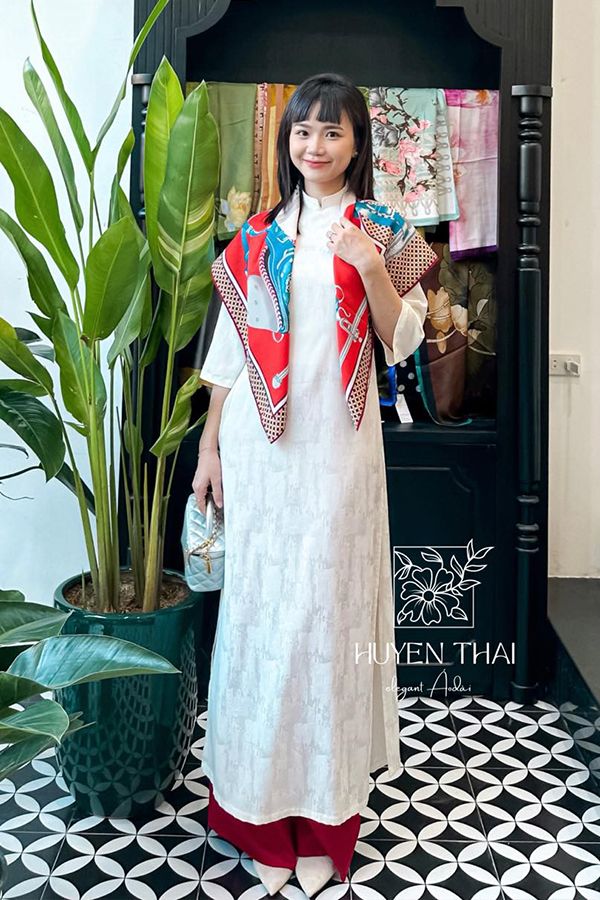 Áo Dài Cách Tân HUYEN THAI