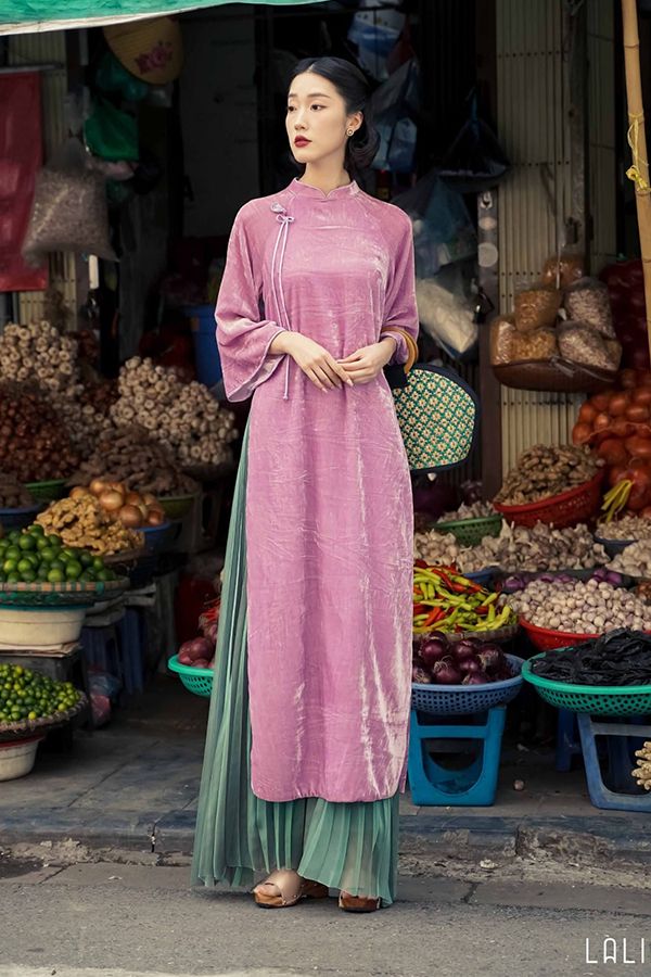 Áo Dài Đính Nơ x Quần Xếp Ly LALIN