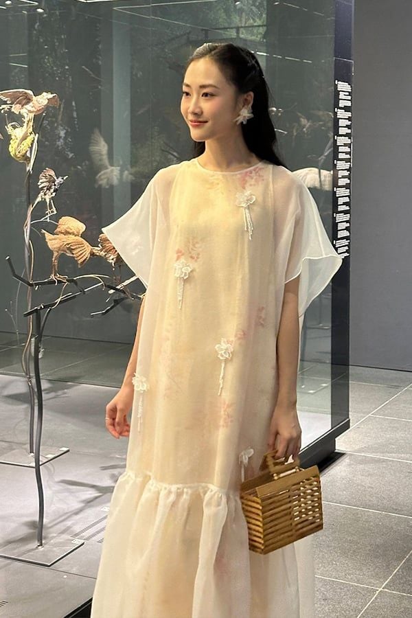Đầm Tơ Đính Kết Hân Thủy LALIN