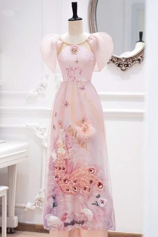 Áo Dài Cách Tân Thêu Họa Tiết Chim Công LAM KHUE DESIGN