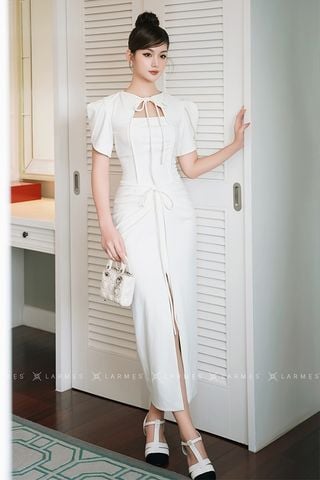 Đầm Midi Dáng Suông Xẻ Tà LARMES