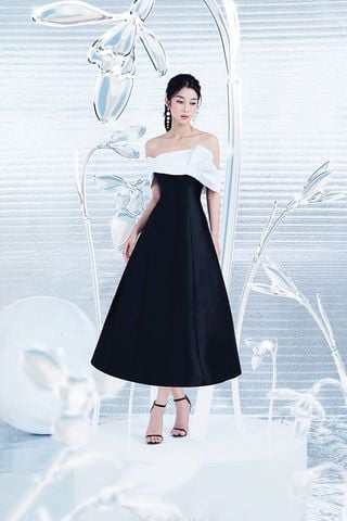 Đầm Midi Cúp Ngực Dáng Xòe LARMES