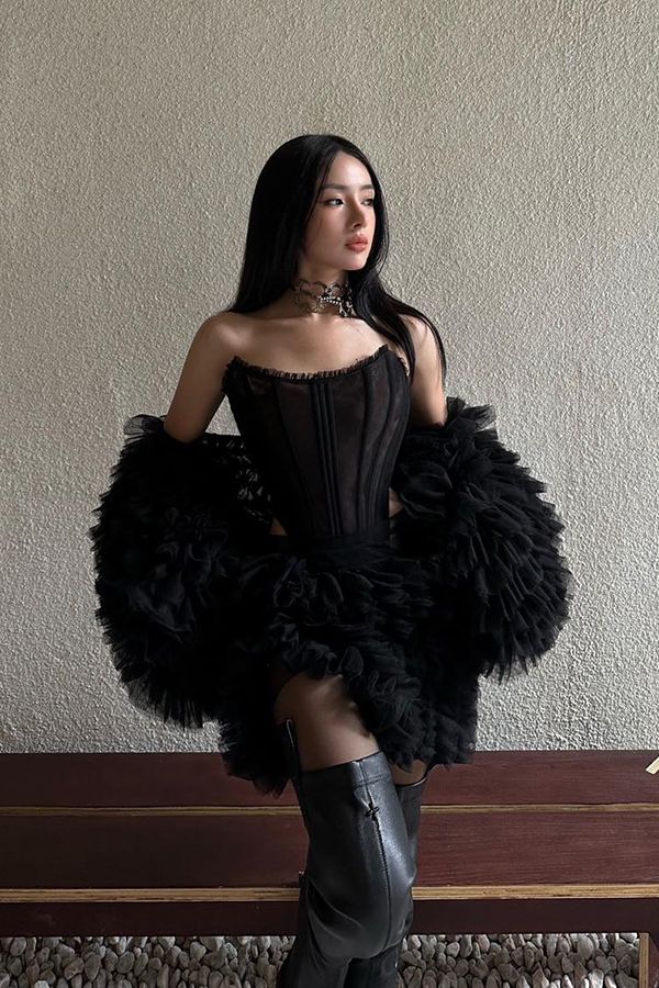 Áo Croset x Chân Váy Ngắn LAVIICI