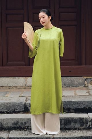 Áo Dài Cách Tân Tay Lửng Cổ Tròn LAYE.VN
