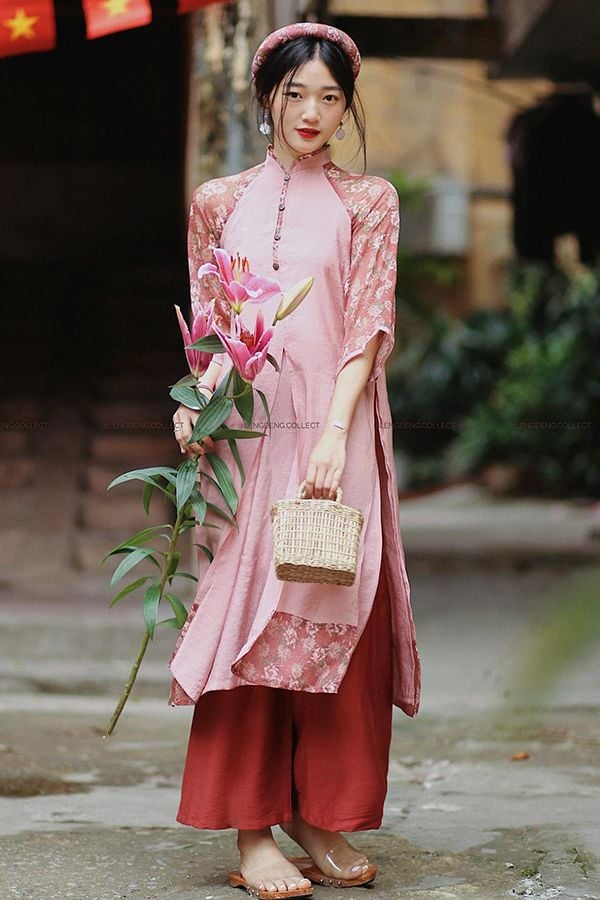 Áo Dài Cách Tân Tay Lửng Họa Tiết LÈNG DÈNG
